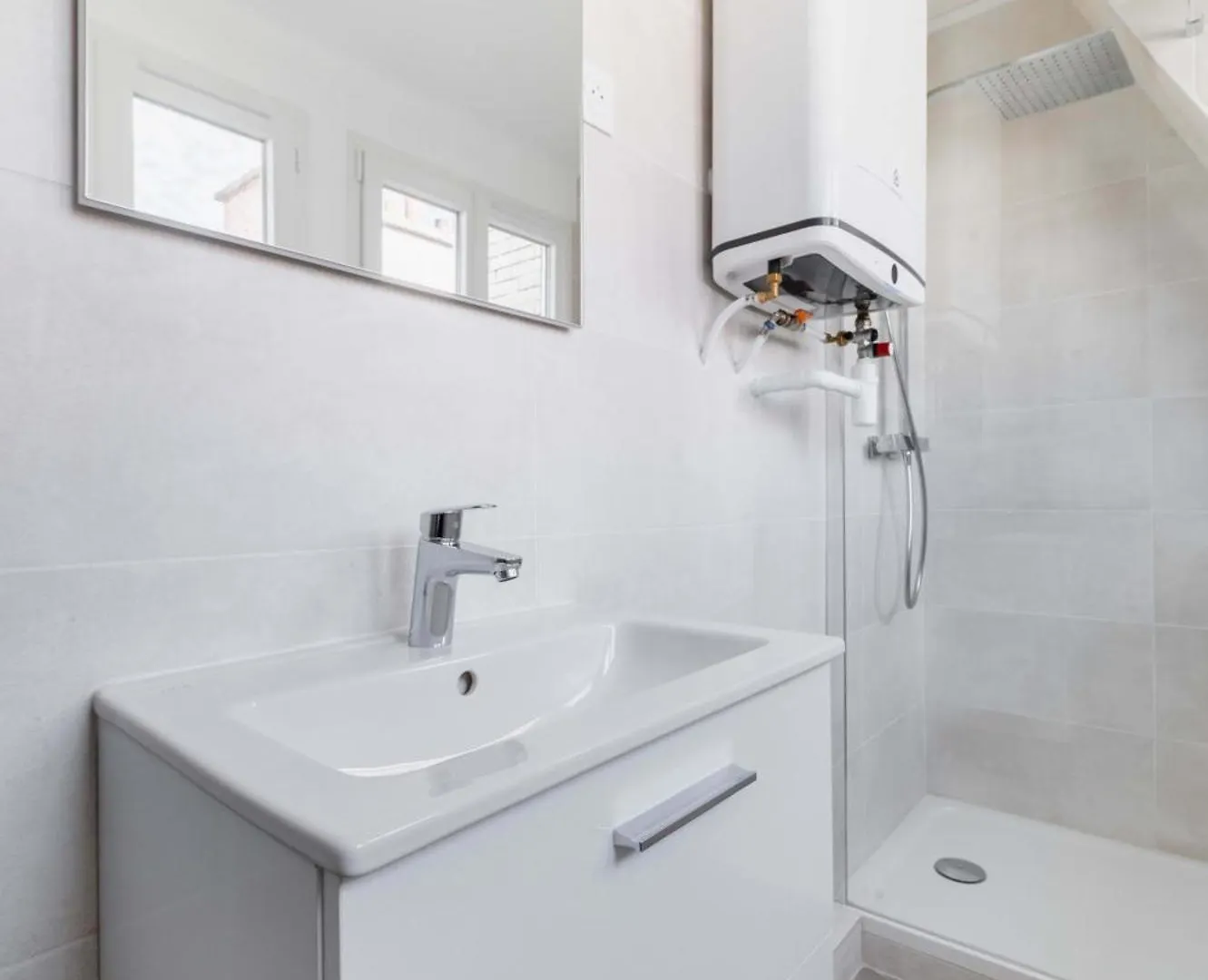 Apartment Jolie Studio Loft 35m2 Bien Equipe 4p - 20 Paris