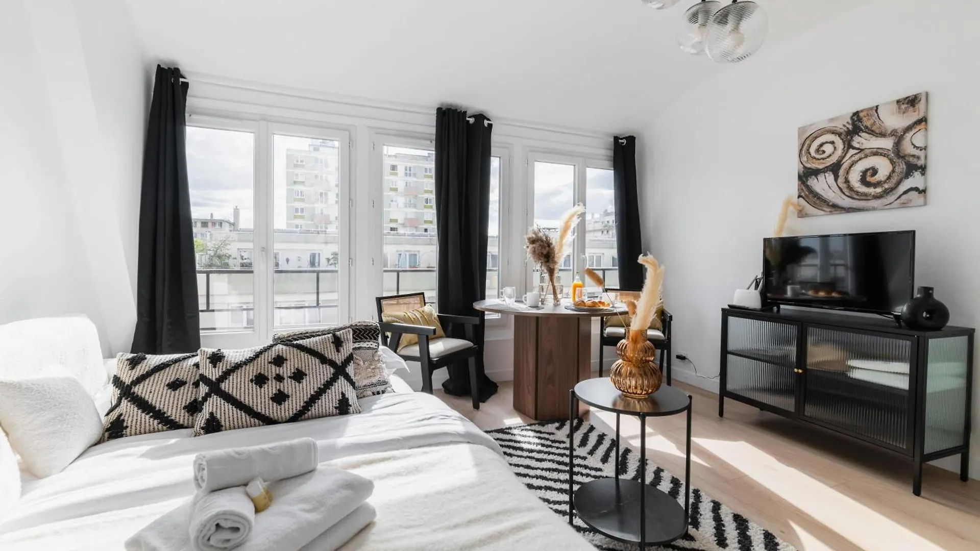 Apartment Jolie Studio Loft 35m2 Bien Equipe 4p - 20 Paris
